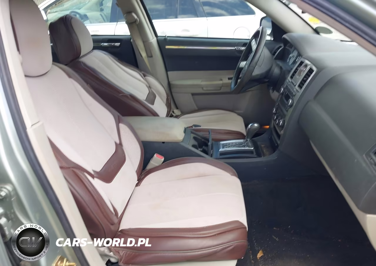 2006 Chrysler 300 Touring VIN:2C3KA53G46H151332 - 5