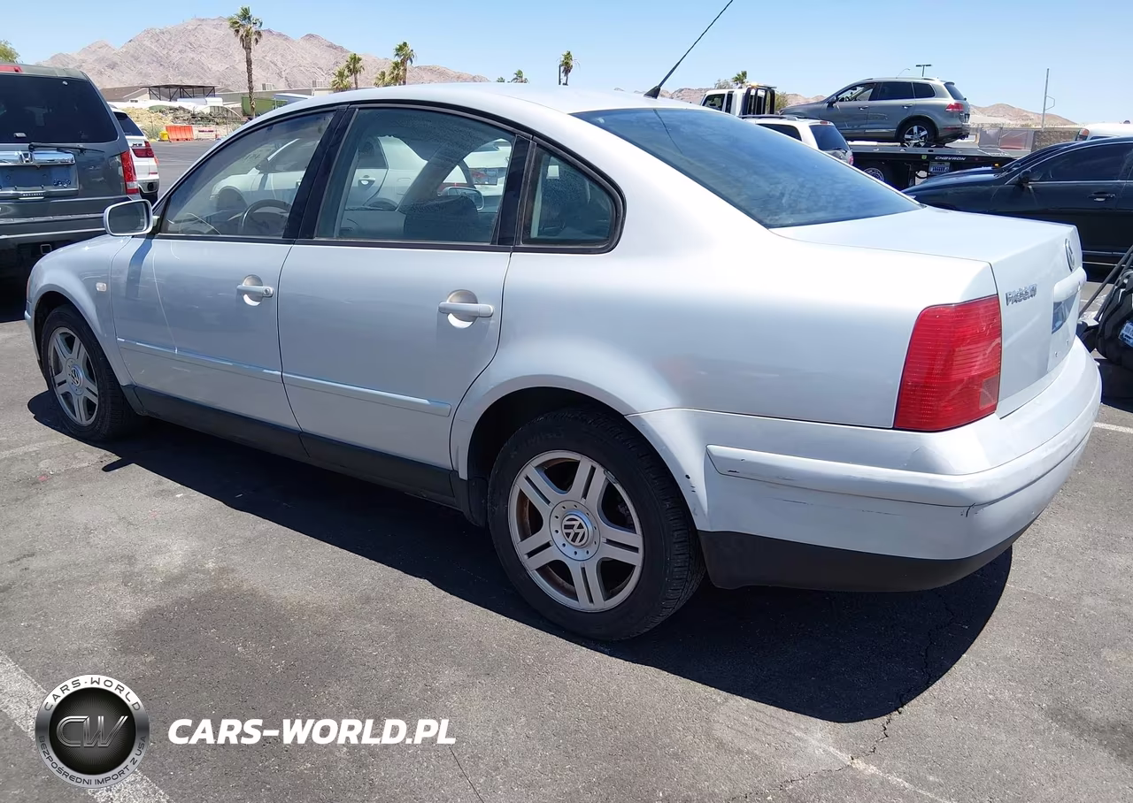 2001 Volkswagen Passat Glx VIN:WVWBH63B01P009419 - 3