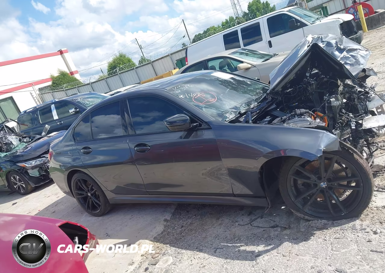 2022 BMW 330I VIN:3MW5R1J03N8C62346 - 13