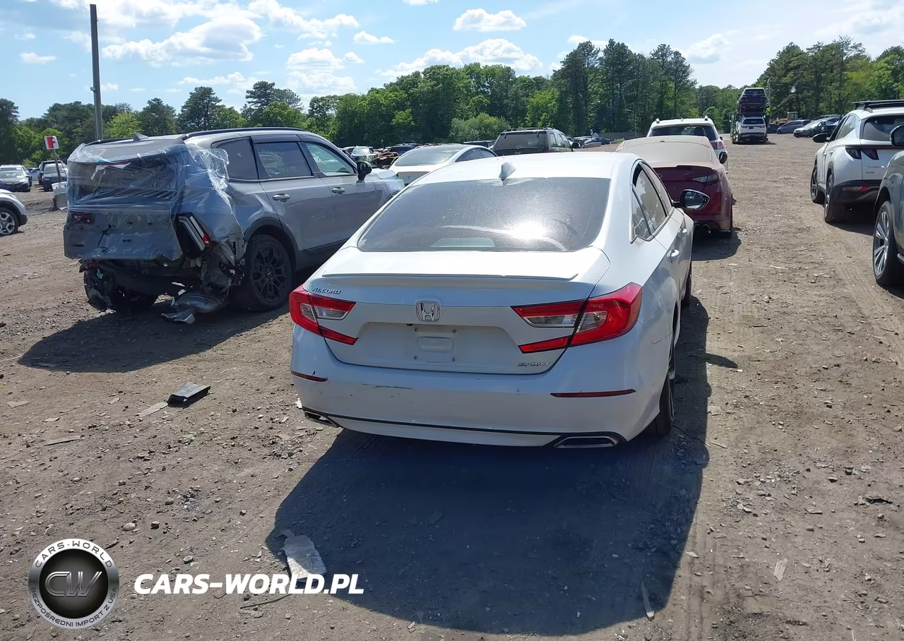 2018 Honda Accord Sport VIN:1HGCV1F35JA085453 - 16