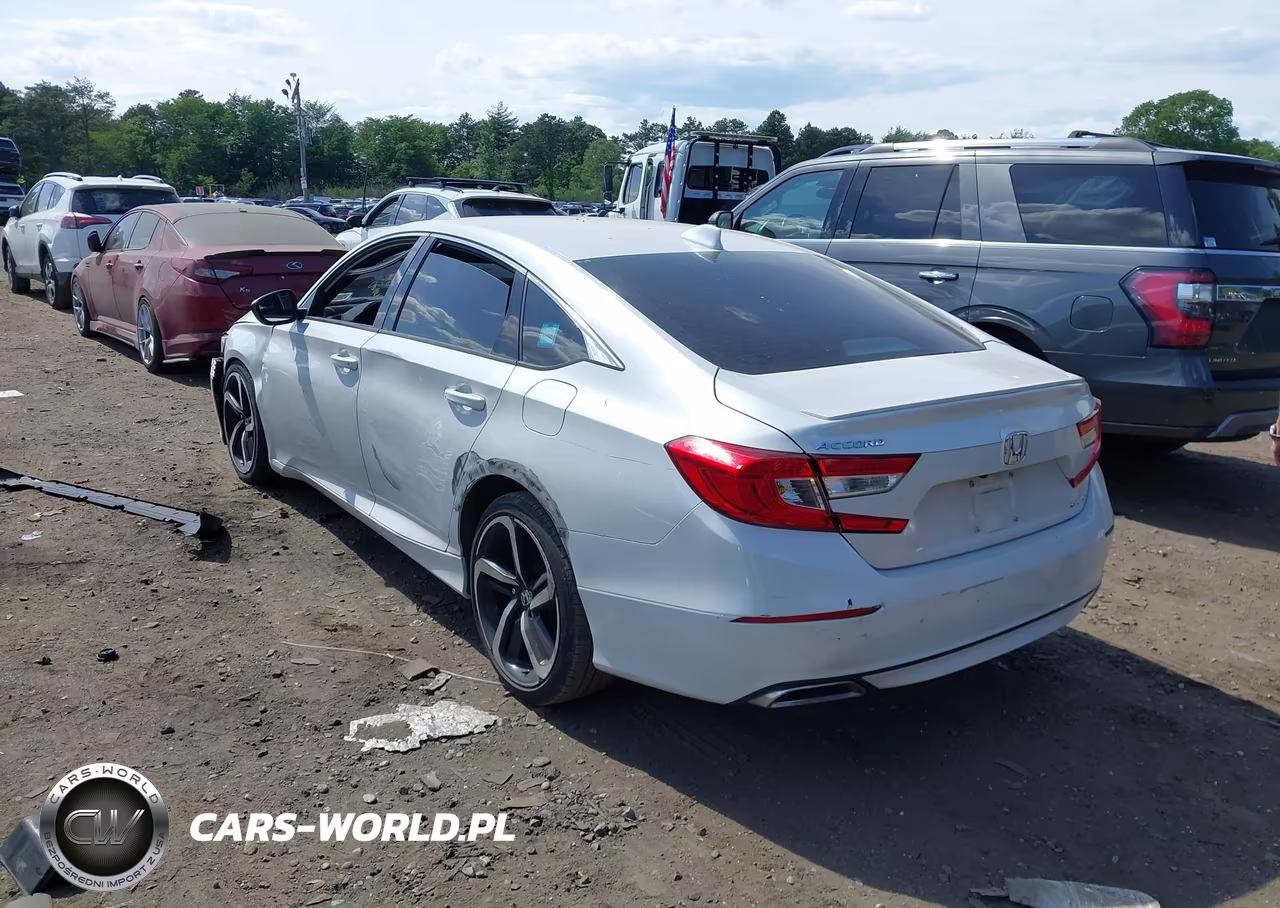 2018 Honda Accord Sport VIN:1HGCV1F35JA085453 - 3