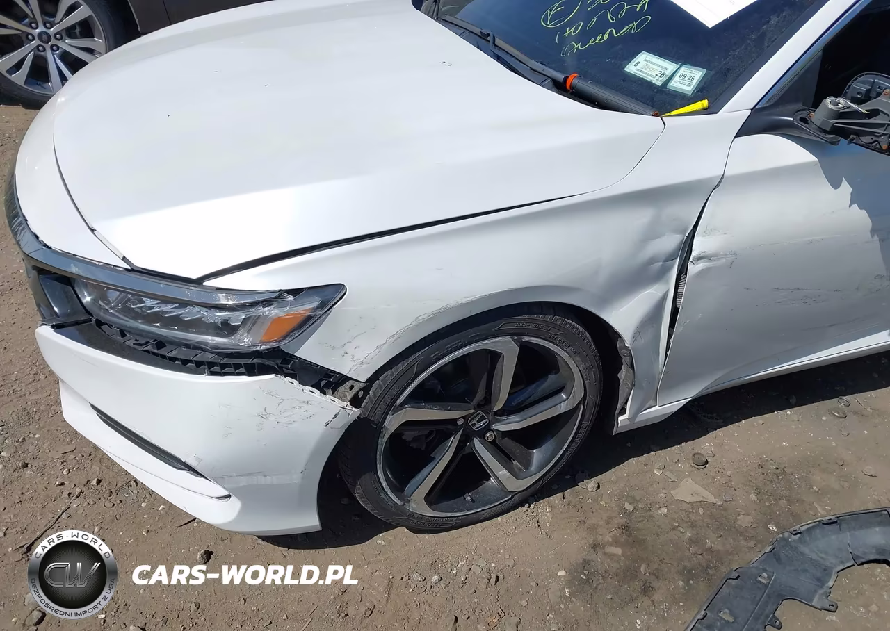 2018 Honda Accord Sport VIN:1HGCV1F35JA085453 - 6