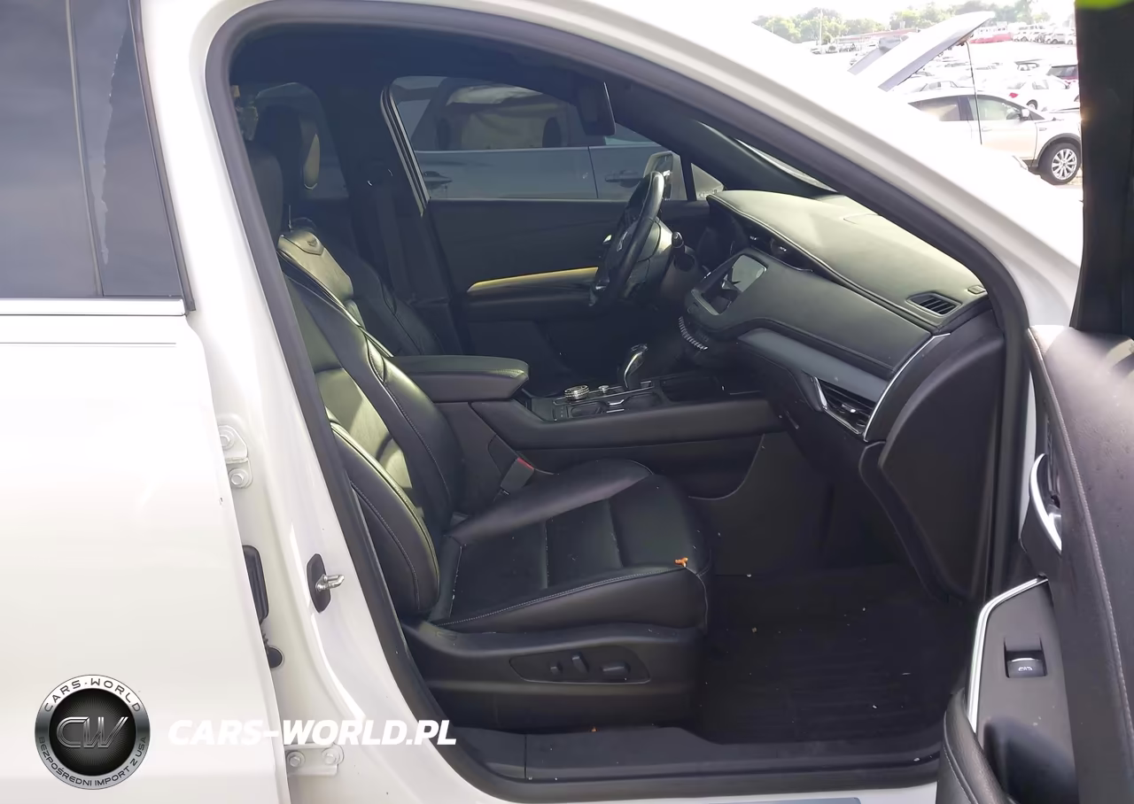 2019 Cadillac Xt4 Premium Luxury VIN:1GYFZCR4XKF143104 - 5