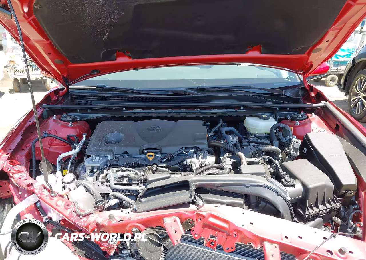 2026 Toyota Camry Le VIN:4T1DAACK6TU252510 - 10