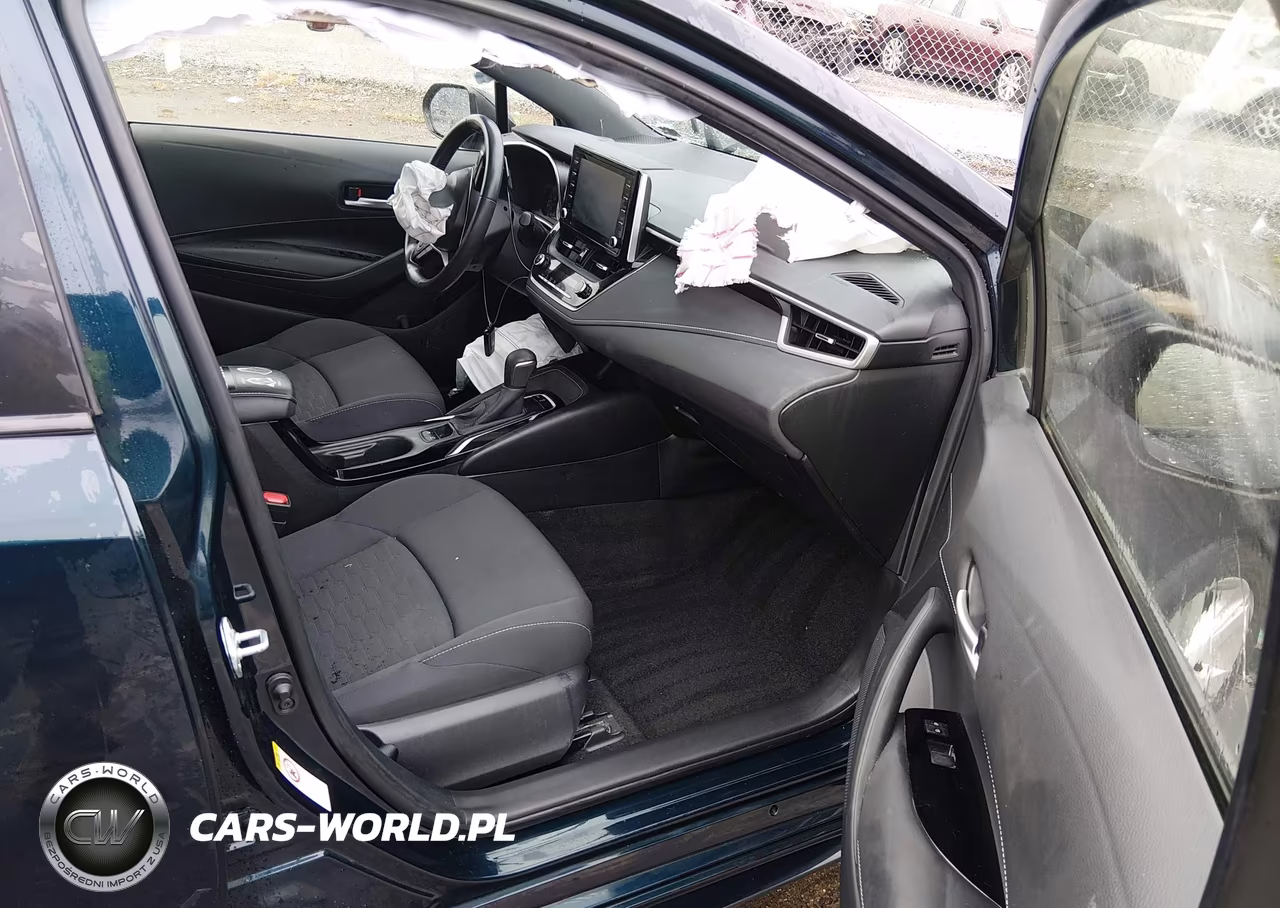 2020 Toyota Corolla Se VIN:JTND4RBE3L3082145 - 5