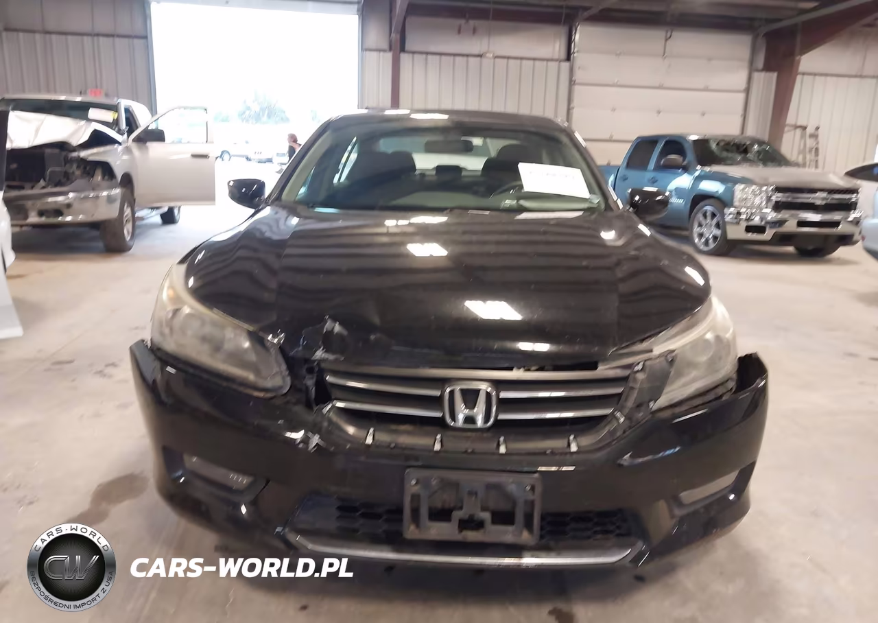 2015 Honda Accord Sport VIN:1HGCR2F58FA054247 - 12