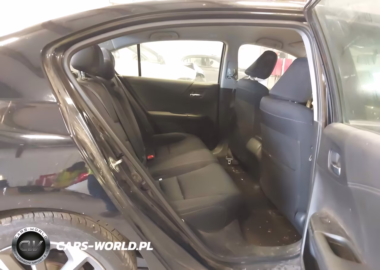2015 Honda Accord Sport VIN:1HGCR2F58FA054247 - 8