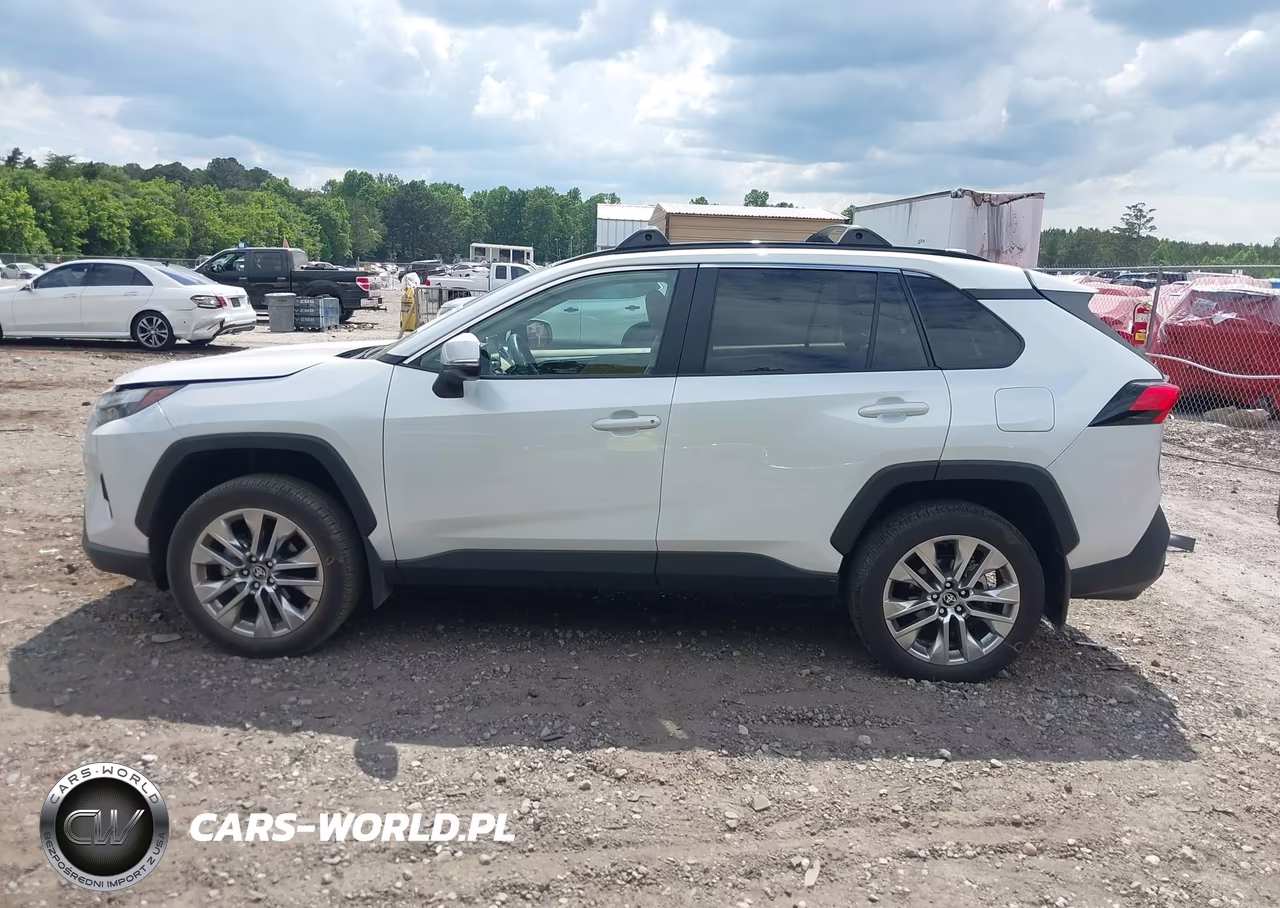 2025 Toyota Rav4 Xle Premium VIN:2T3C1RFV6SW407241 - 15