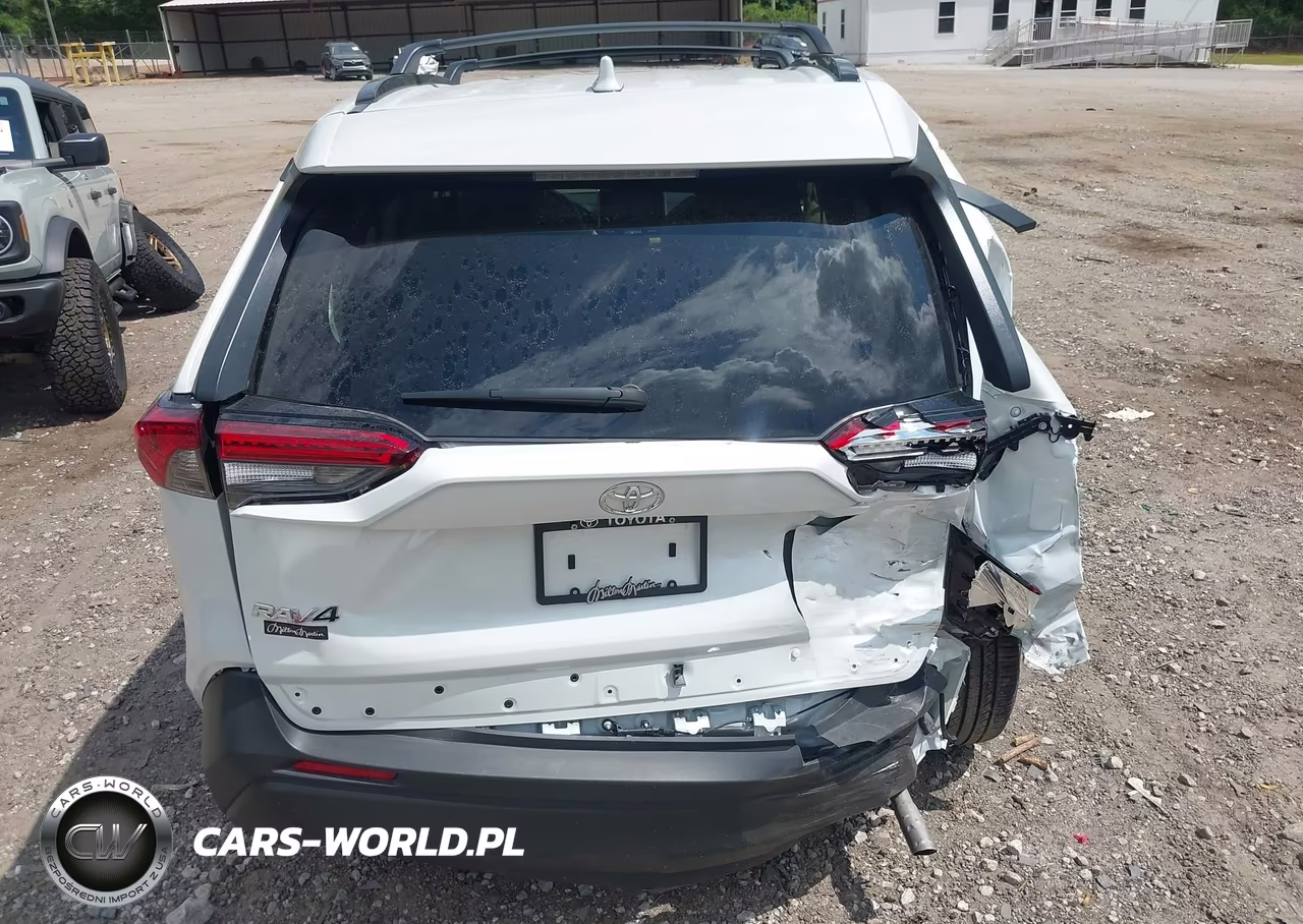 2025 Toyota Rav4 Xle Premium VIN:2T3C1RFV6SW407241 - 17