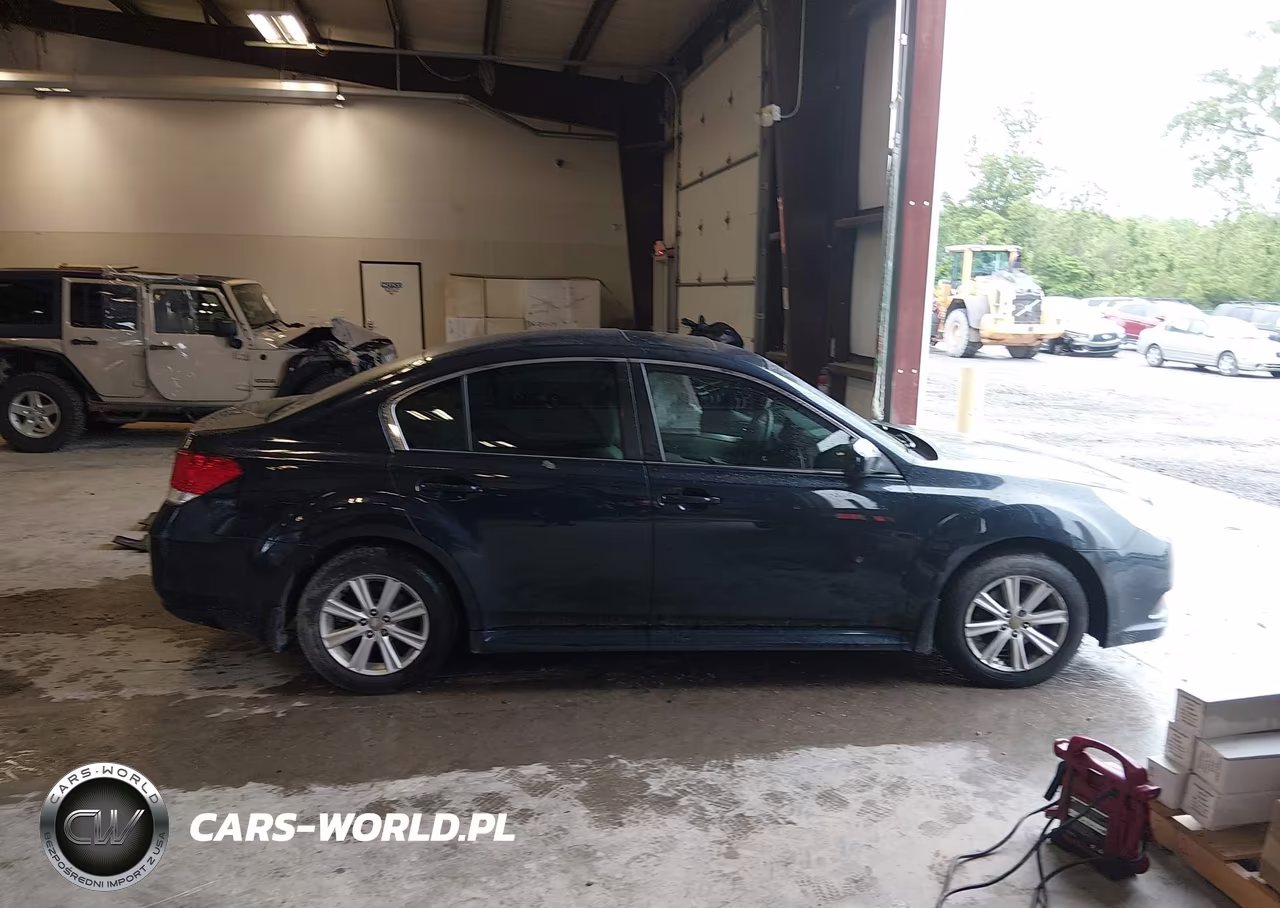 2012 Subaru Legacy 2.5I Premium VIN:4S3BMBG68C3013052 - 13