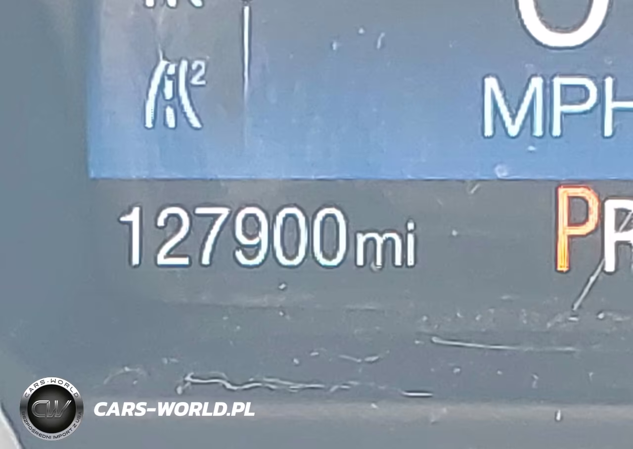 2017 Ford Focus Titanium VIN:1FADP3N22HL287656 - 15