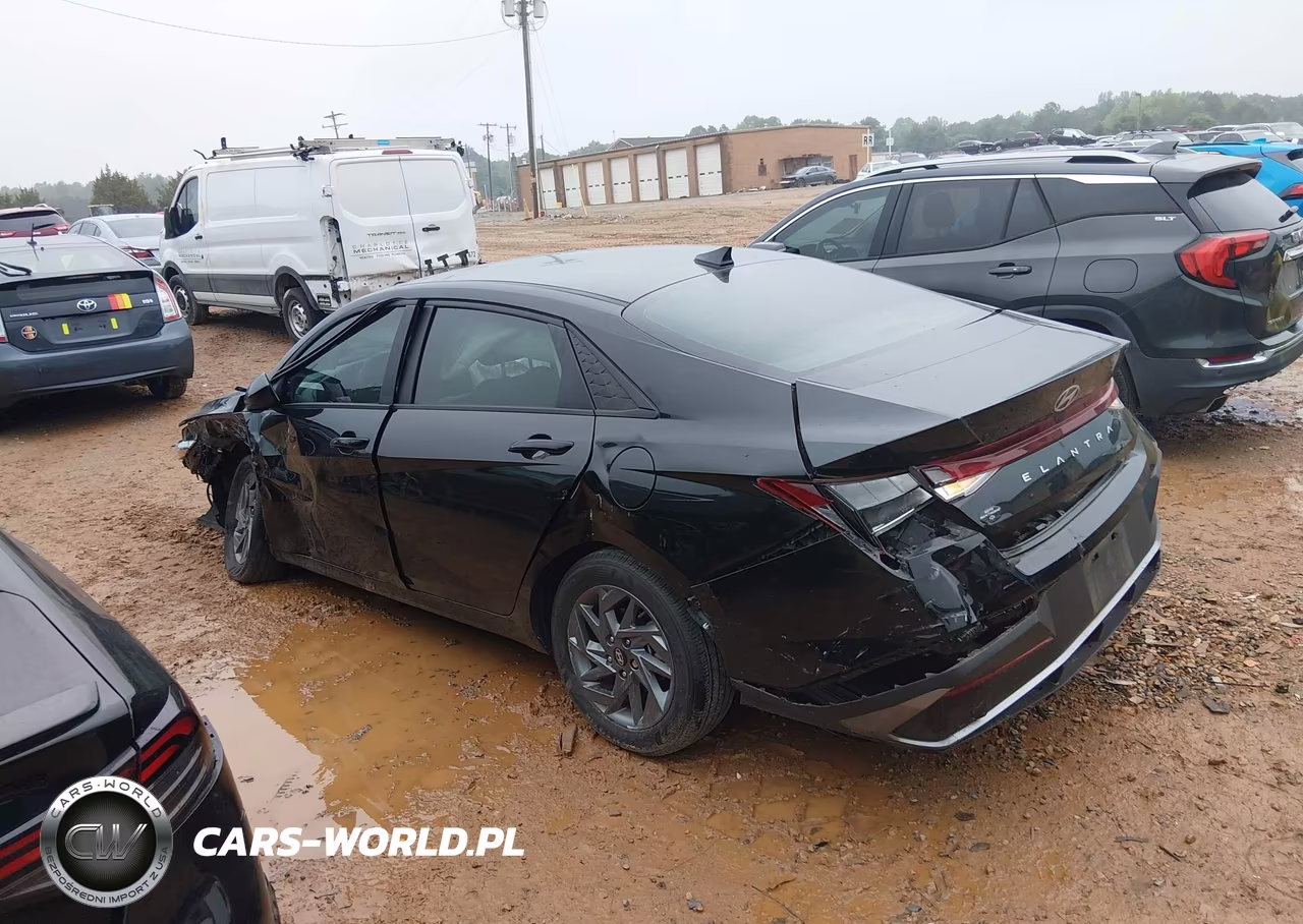 2024 Hyundai Elantra Sel VIN:KMHLM4DG4RU691633 - 3