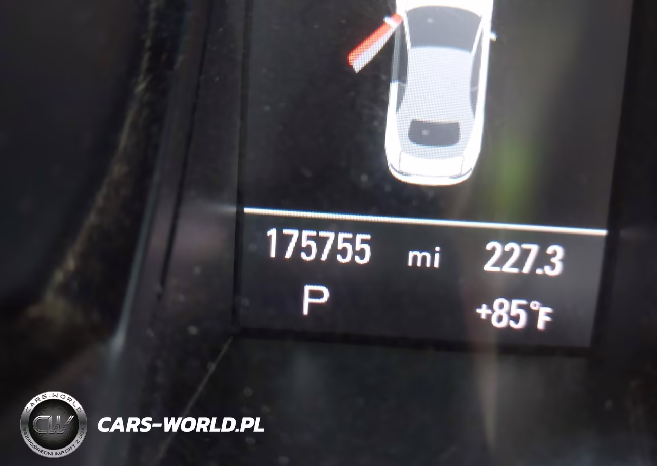 2013 Audi A5 2.0T Premium VIN:WAUVFAFH1DN000747 - 16