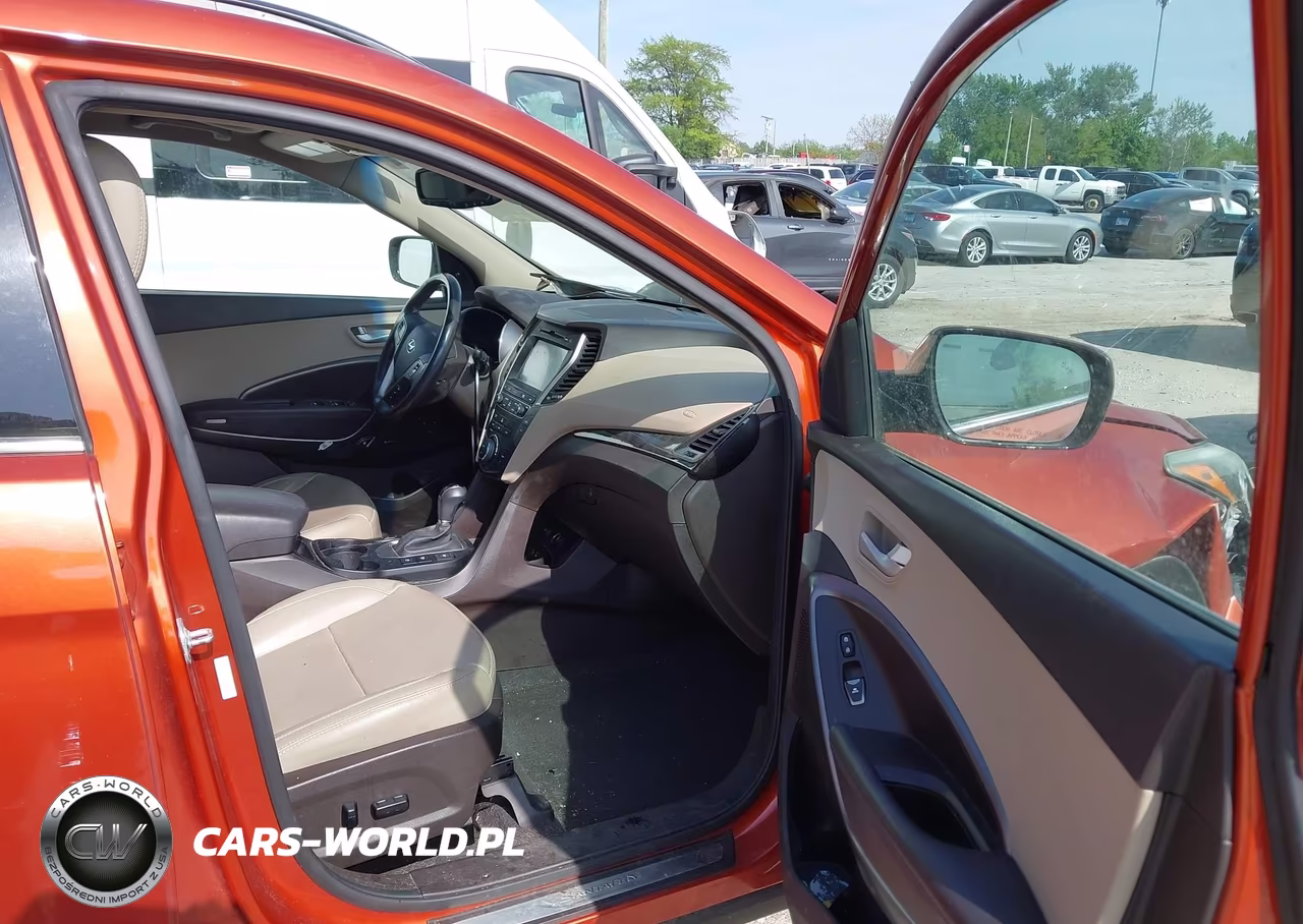 2017 Hyundai Santa Fe Sport 2.0T Ultimate VIN:5XYZWDLA6HG477247 - 5