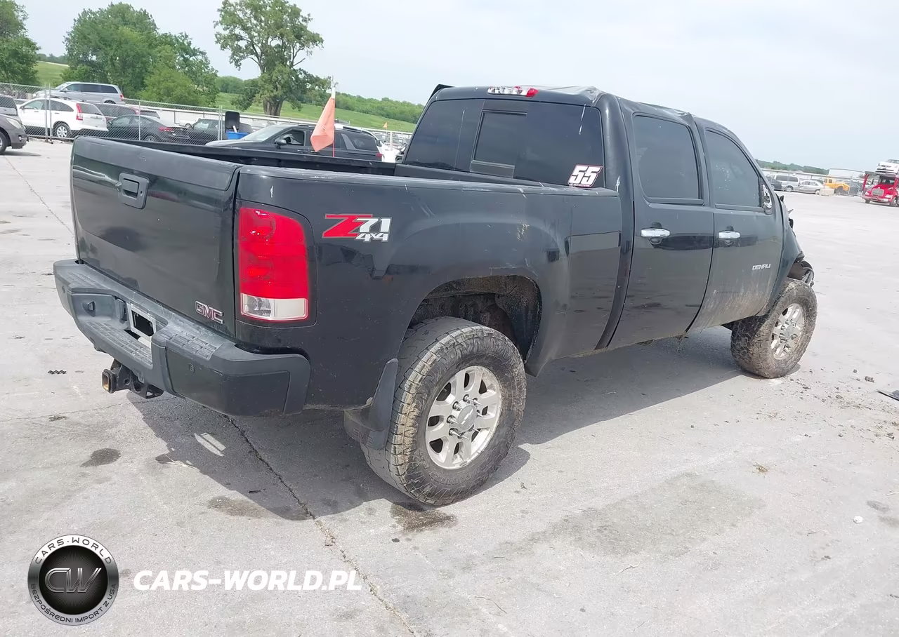 2014 GMC Sierra 3500Hd Denali VIN:1GT426E80EF136209 - 4