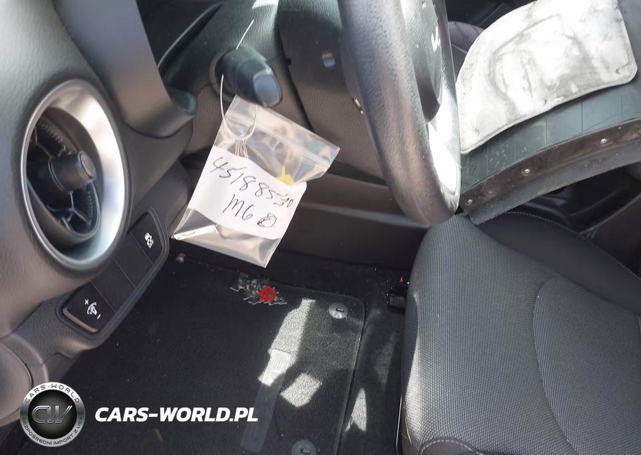 2024 Kia Forte Lxs VIN:3KPF24AD5RE801489 - 18
