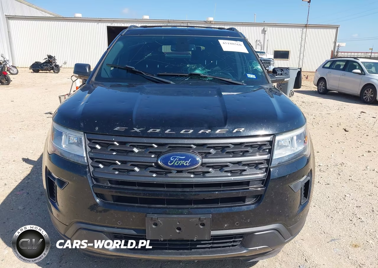 2018 Ford Explorer Xlt VIN:1FM5K7D82JGC68884 - 11