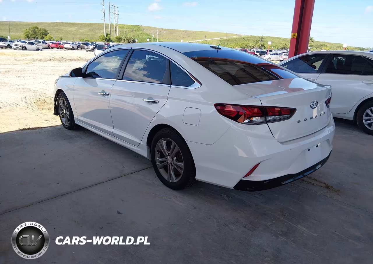 2018 Hyundai Sonata Sel VIN:5NPE34AF0JH651883 - 3