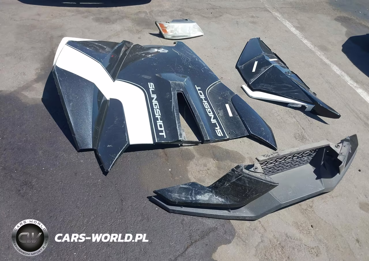 2019 Polaris Slingshot Sl VIN:57XAAPFA0K8135274 - 11