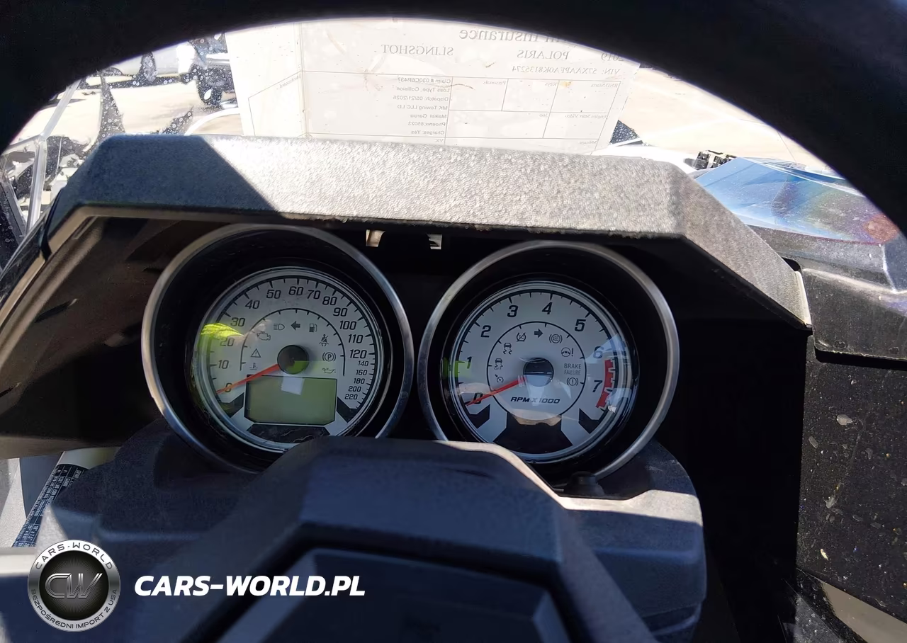 2019 Polaris Slingshot Sl VIN:57XAAPFA0K8135274 - 7