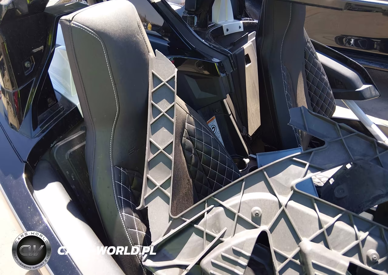 2019 Polaris Slingshot Sl VIN:57XAAPFA0K8135274 - 8