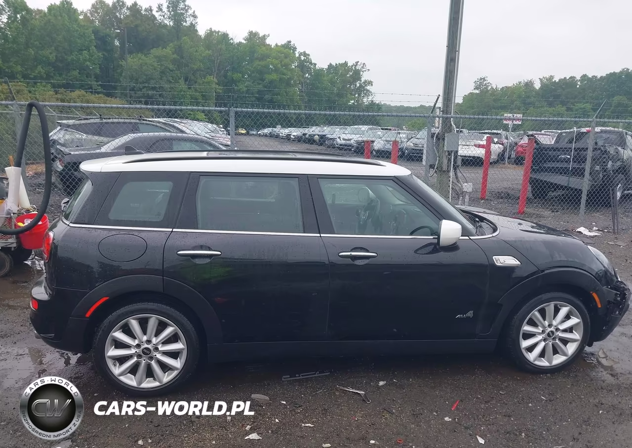 2024 Mini Clubman Cooper S VIN:WMWXJ1C02R2U65973 - 14
