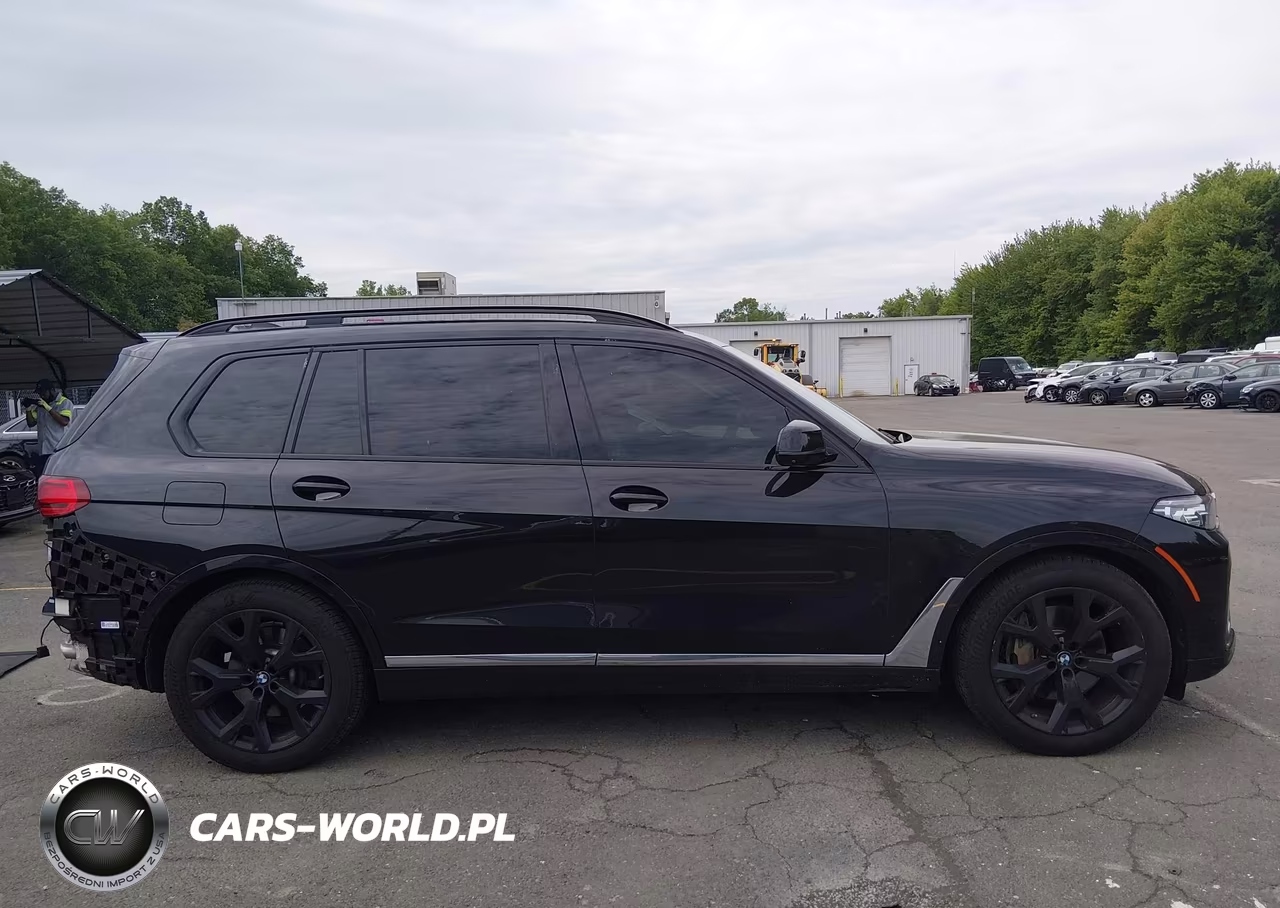 2021 BMW X7 xDrive40I VIN:5UXCW2C02M9E41103 - 14