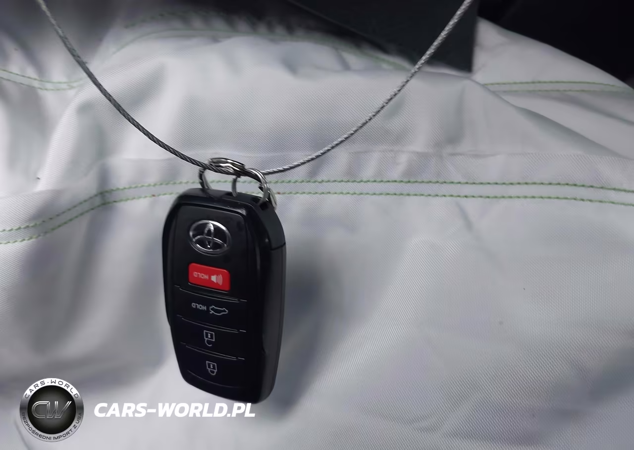 2026 Toyota Camry Se VIN:4T1DAACKXTU303880 - 11