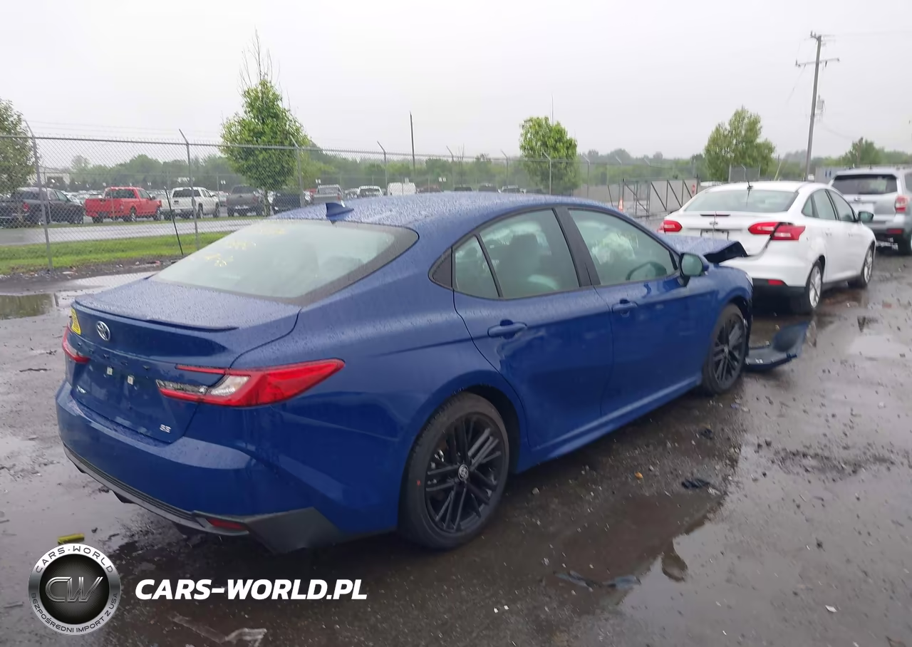 2026 Toyota Camry Se VIN:4T1DAACKXTU303880 - 4