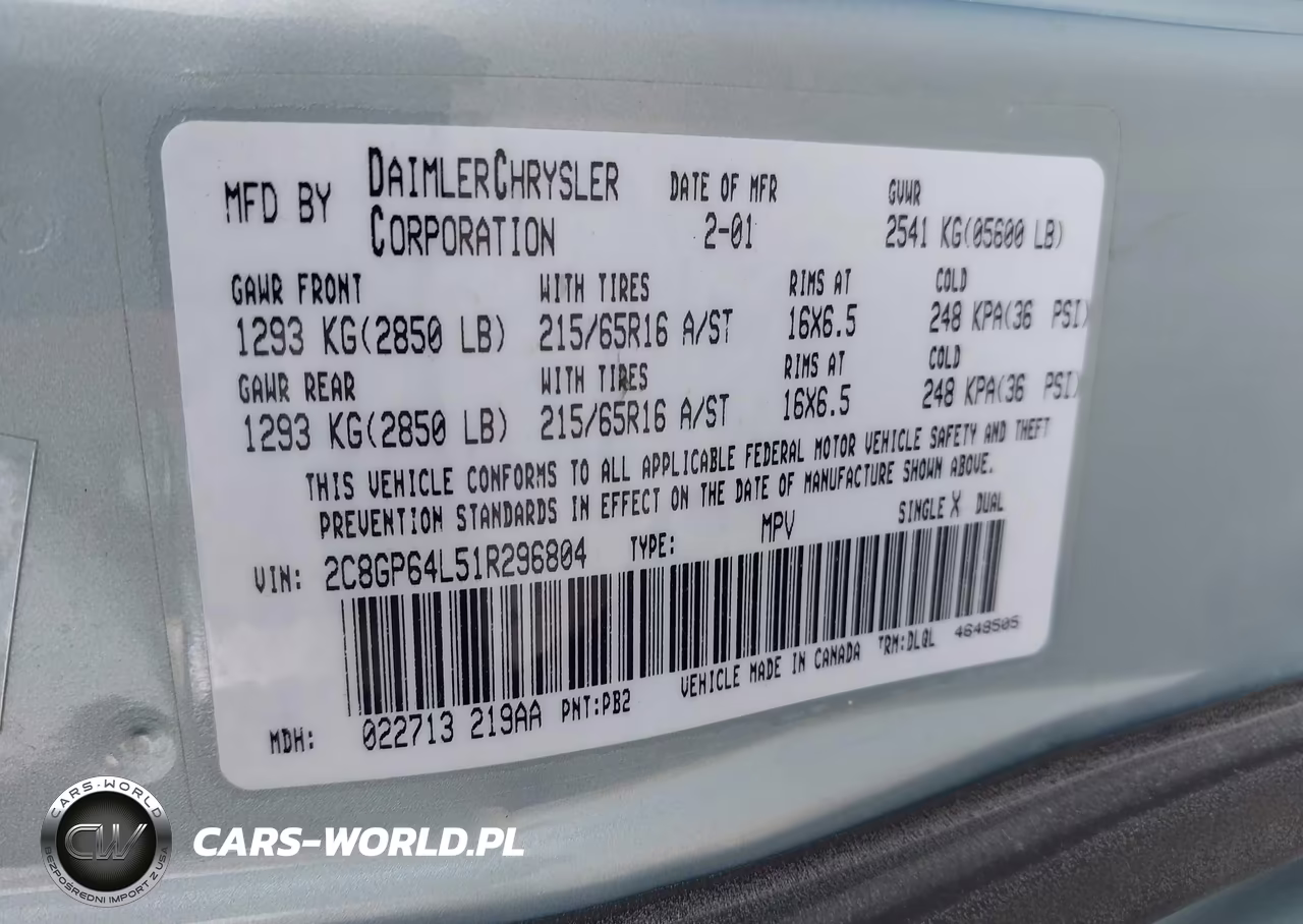 2001 Chrysler Town & Country Limited VIN:2C8GP64L51R296804 - 9