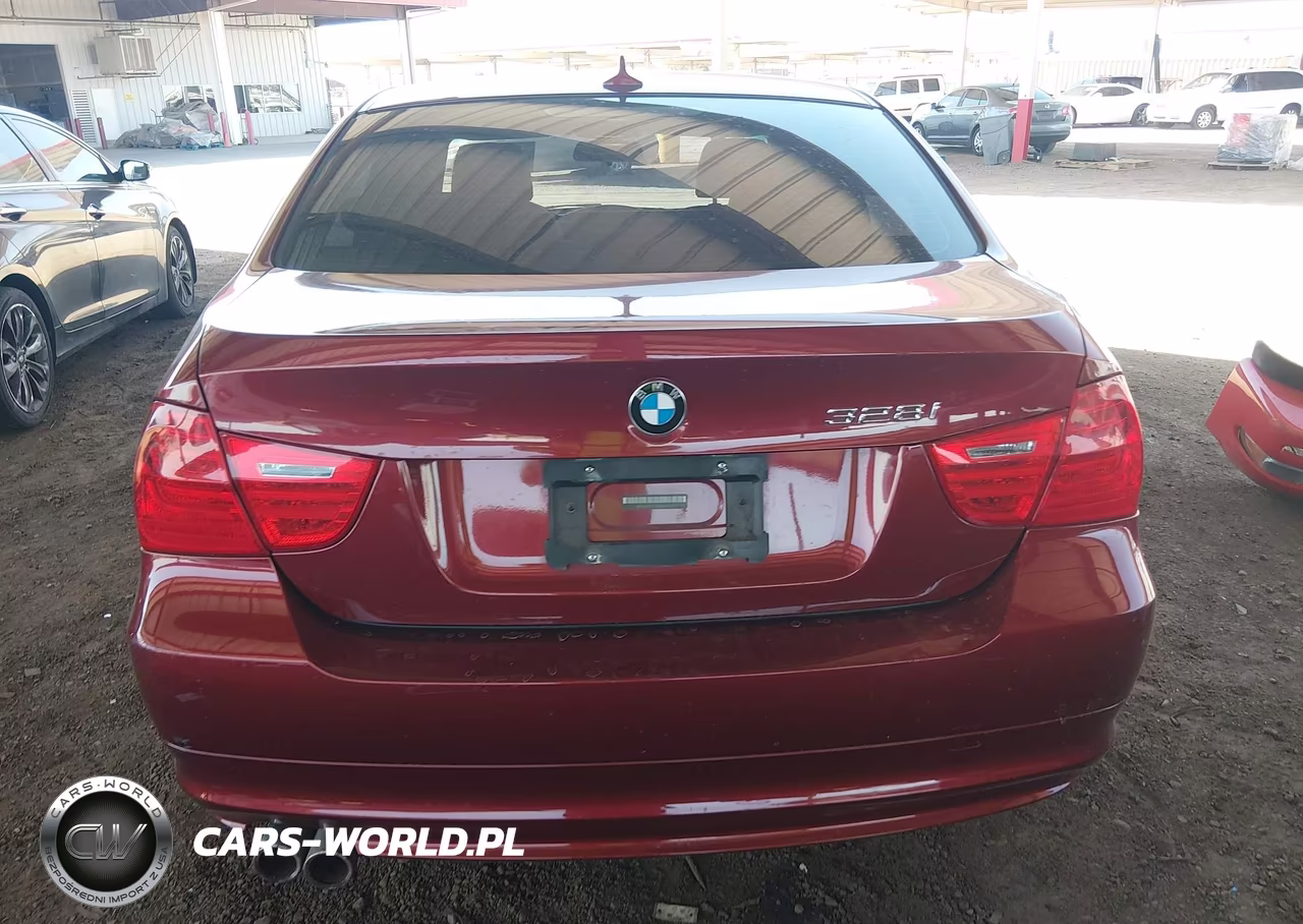 2011 BMW 328I xDrive VIN:WBAPK7C53BA974378 - 16