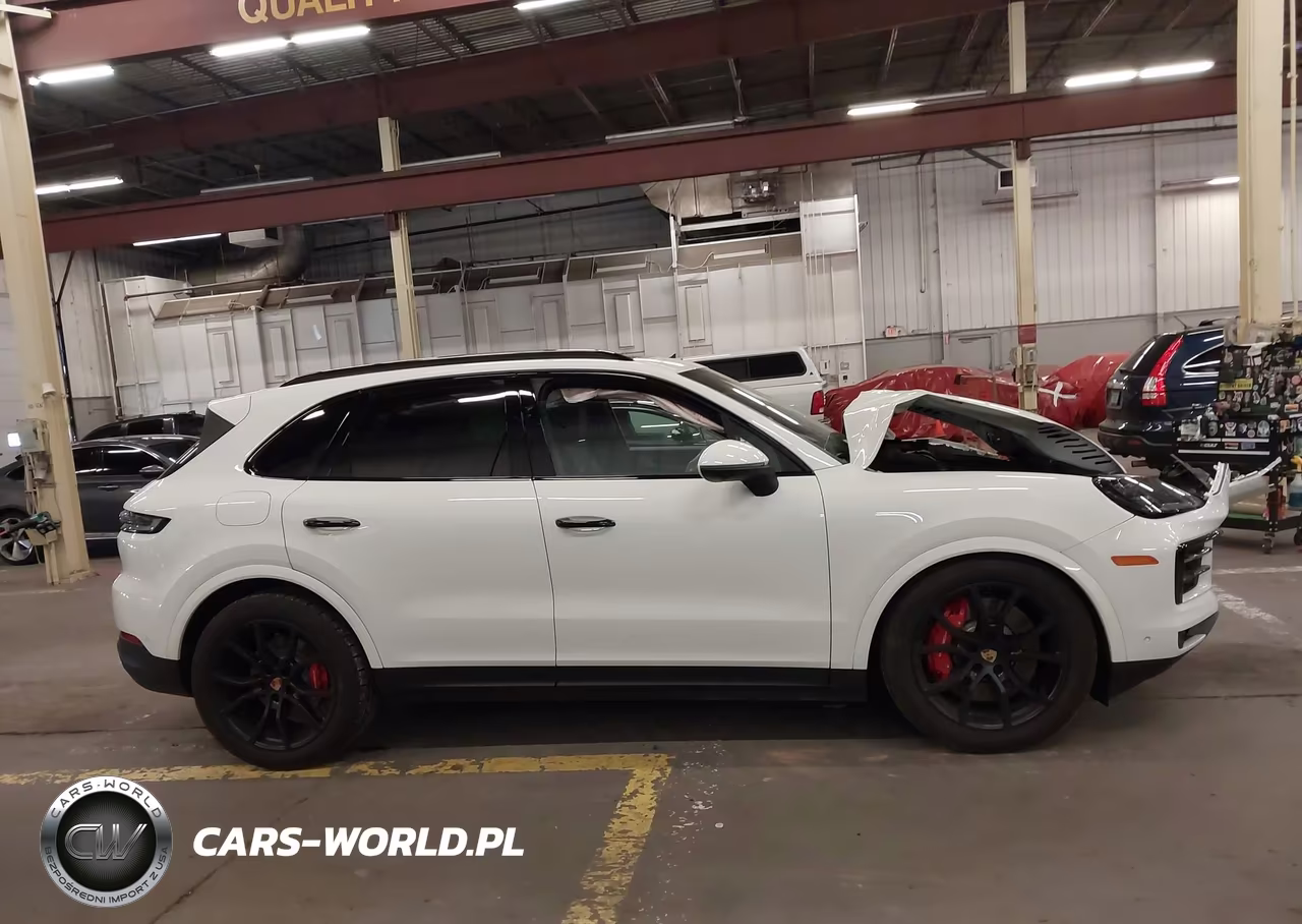 2026 Porsche Cayenne S VIN:WP1AL2AY9TDA15281 - 13
