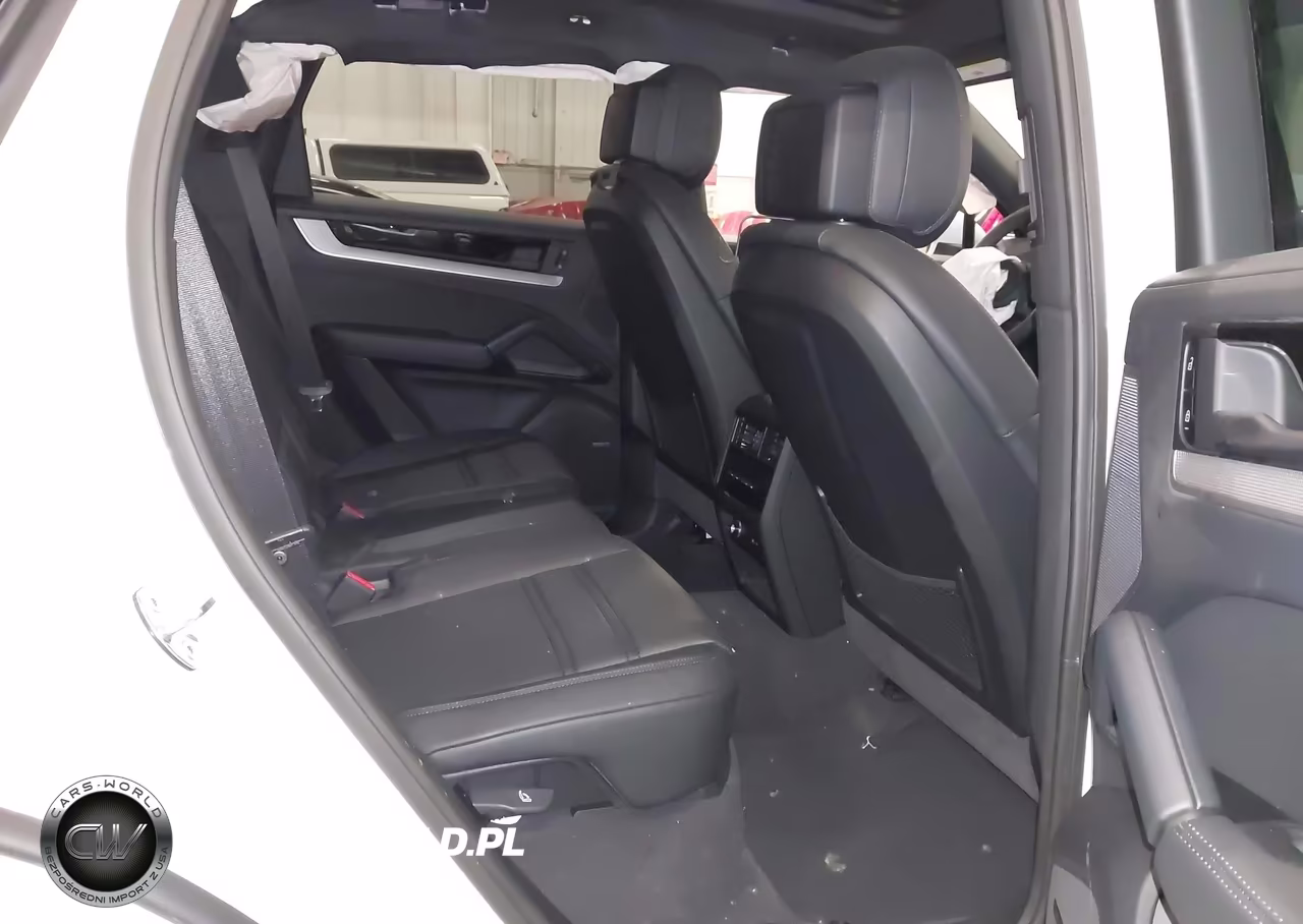2026 Porsche Cayenne S VIN:WP1AL2AY9TDA15281 - 8