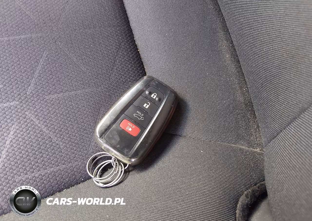 2024 Toyota Rav4 Hybrid Xle VIN:4T3RWRFV1RU113588 - 11