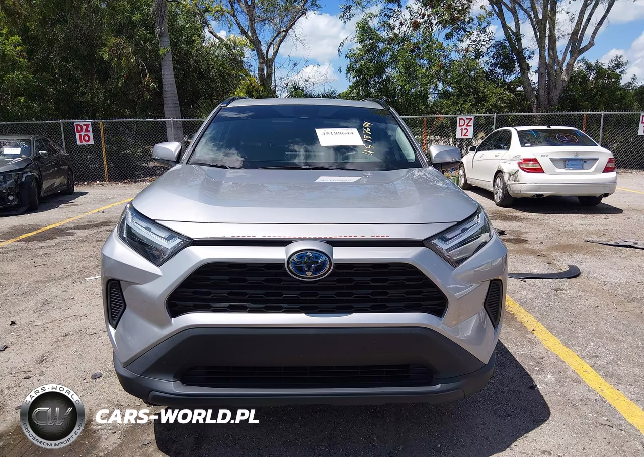 2024 Toyota Rav4 Hybrid Xle VIN:4T3RWRFV1RU113588 - 13