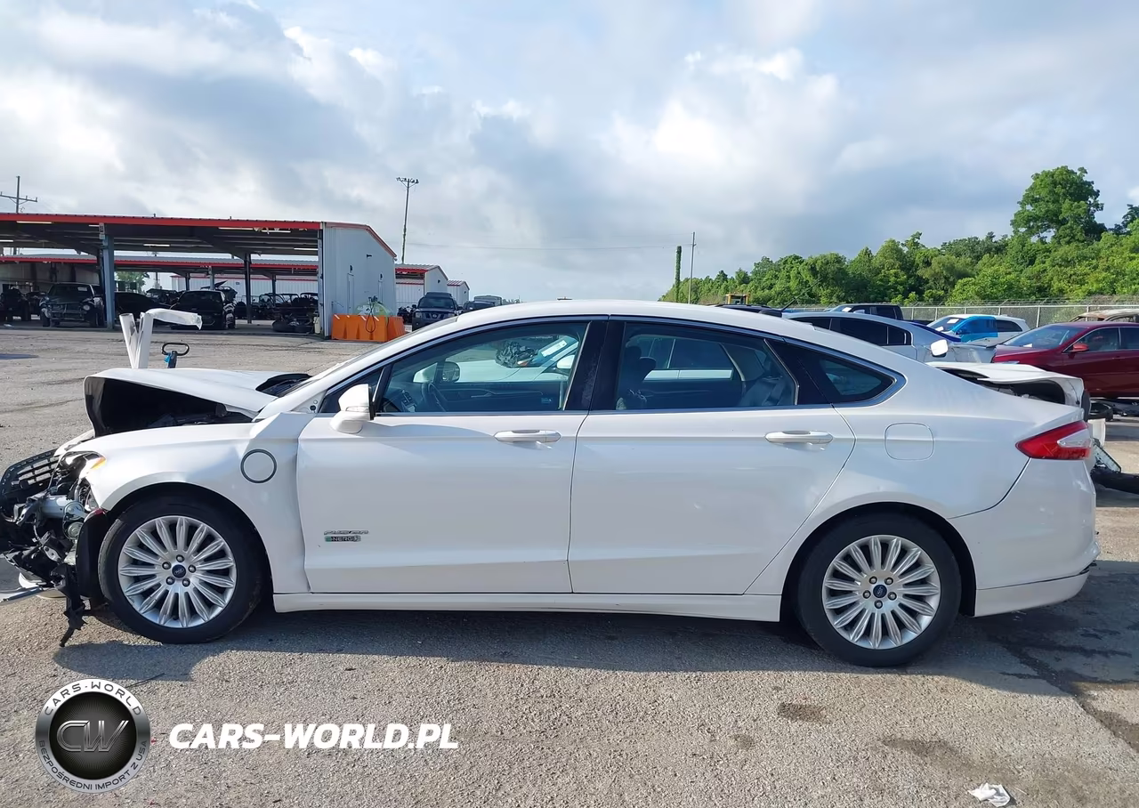2013 Ford Fusion Energi Se Luxury VIN:3FA6P0PU0DR233144 - 14