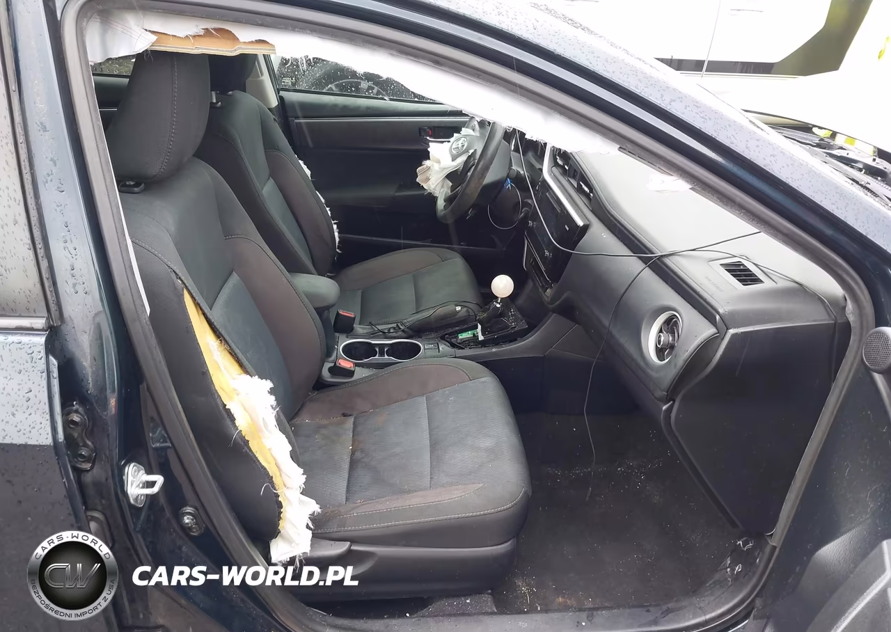 2017 Toyota Corolla Le VIN:2T1BURHE3HC930820 - 5