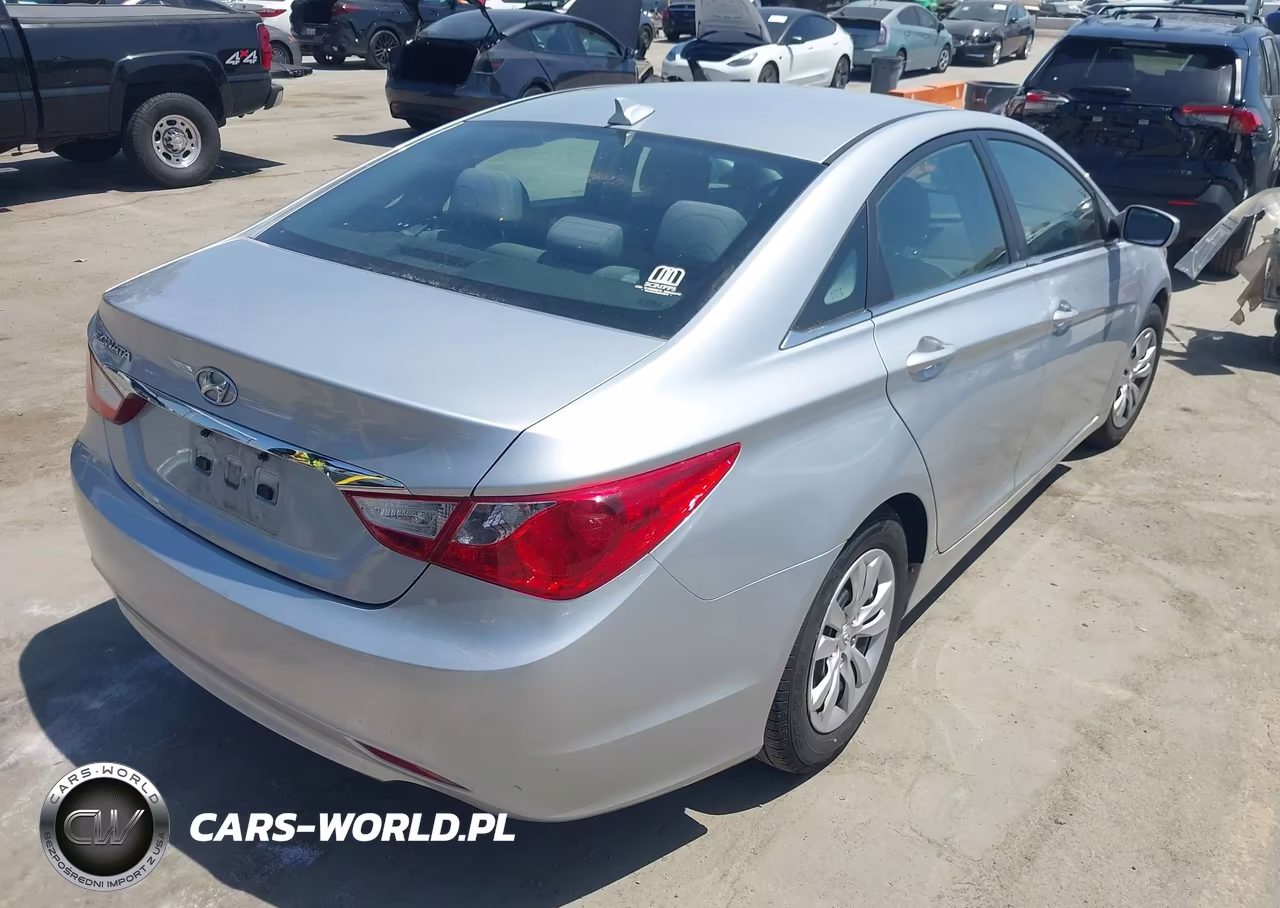 2013 Hyundai Sonata Gls VIN:5NPEB4AC2DH563799 - 4