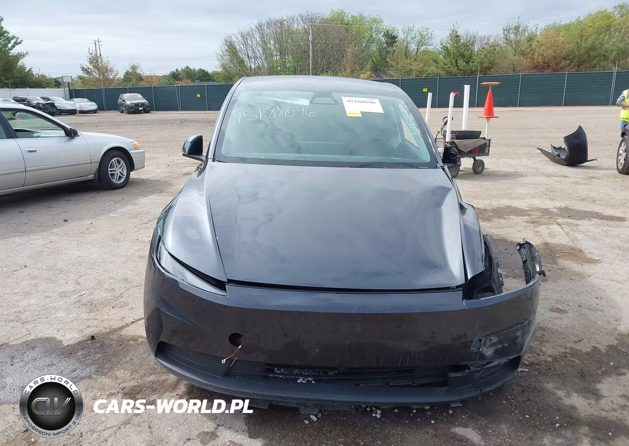 2026 Tesla Model Y All-Wheel Drive-Long Range Launch Series-Premium VIN:7SAYGDEE3TA640865 - 11