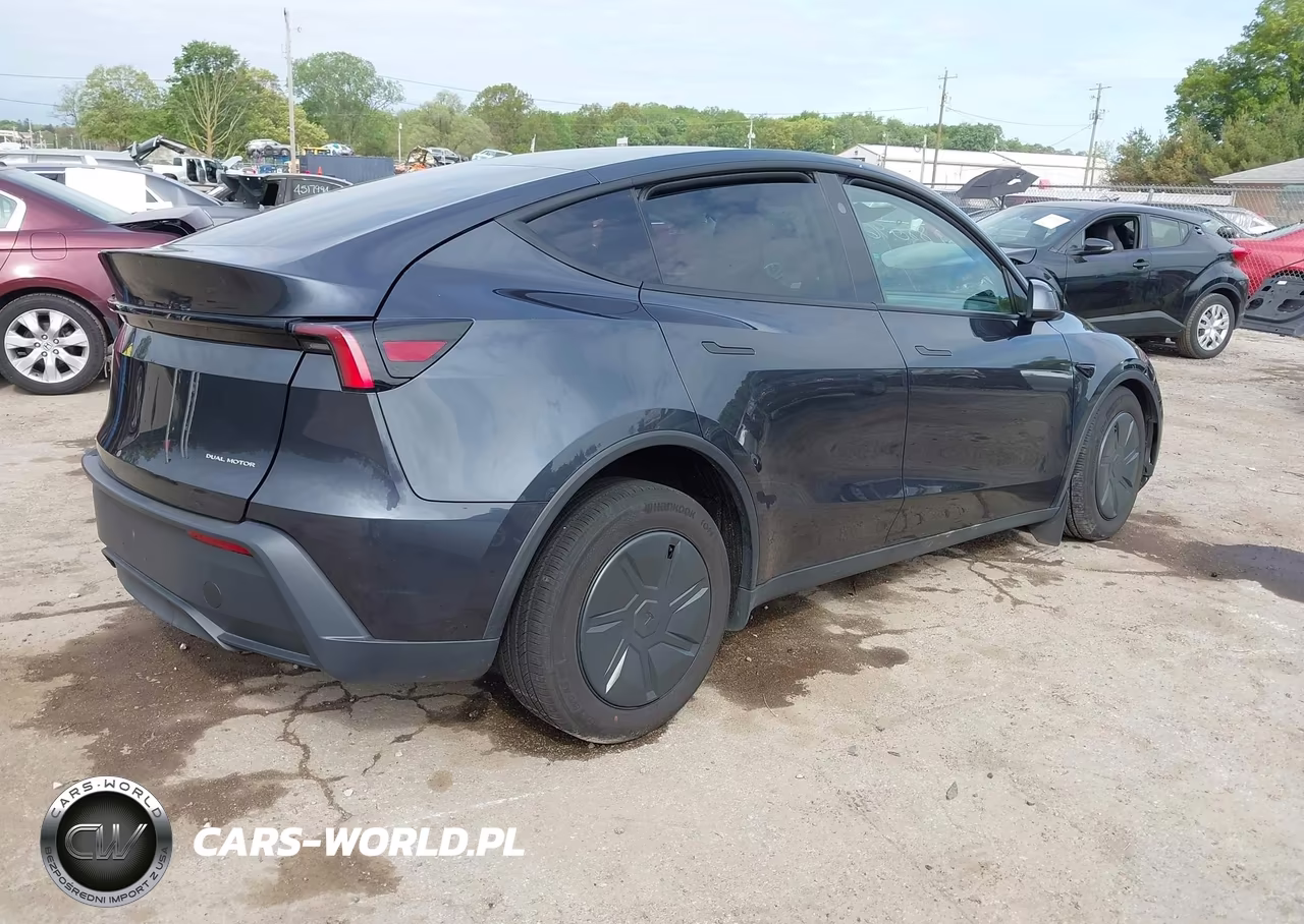 2026 Tesla Model Y All-Wheel Drive-Long Range Launch Series-Premium VIN:7SAYGDEE3TA640865 - 4