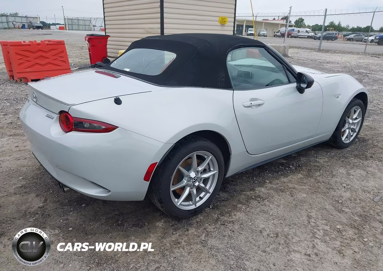 2016 Mazda Mx-5 Miata Sport VIN:JM1NDAB77G0114842 - 4
