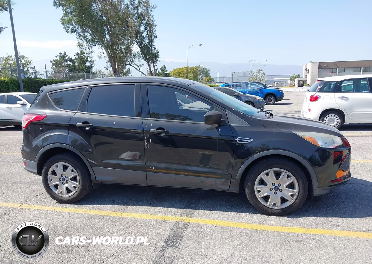 2014 Ford Escape S VIN:1FMCU0F71EUD80743 - 13