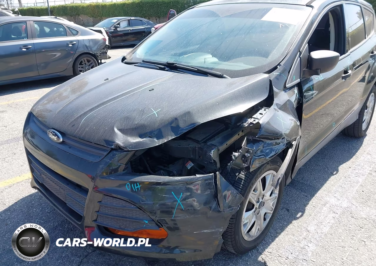 2014 Ford Escape S VIN:1FMCU0F71EUD80743 - 17