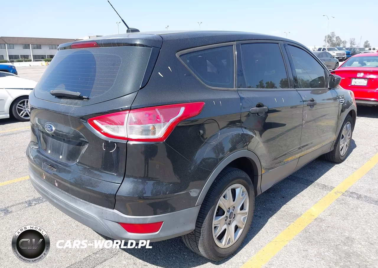 2014 Ford Escape S VIN:1FMCU0F71EUD80743 - 4