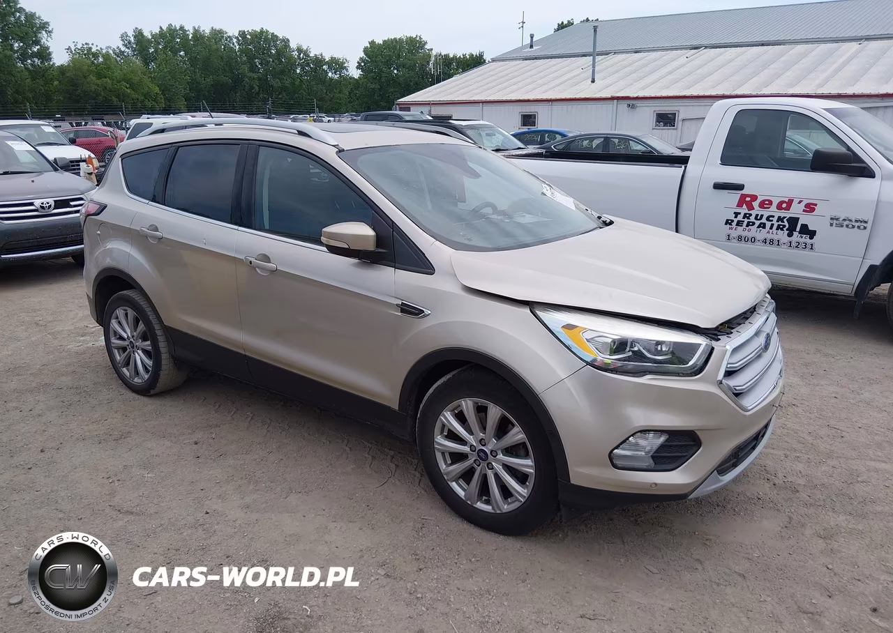 2018 Ford Escape Titanium – zdjęcie 1 z 16