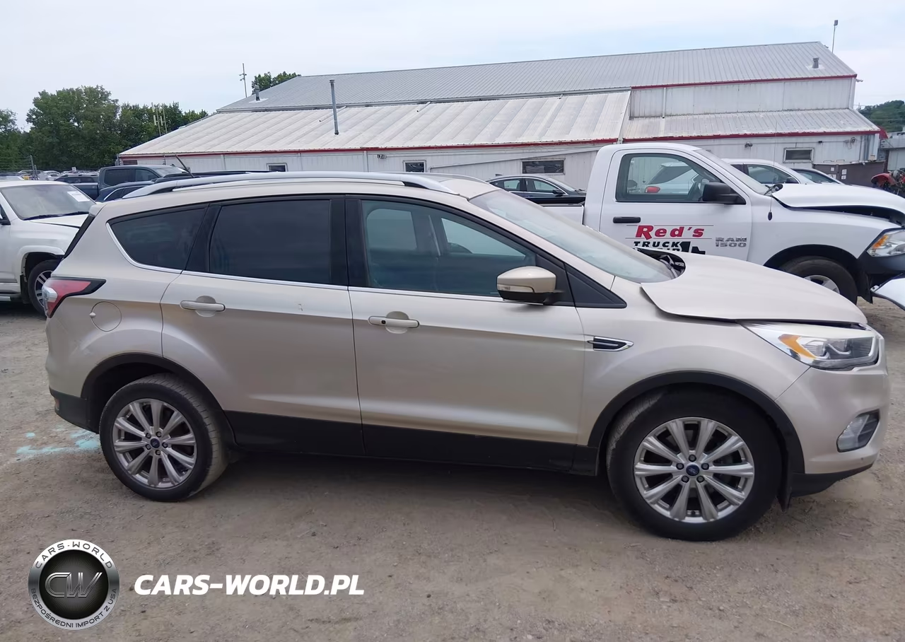 2018 Ford Escape Titanium VIN:1FMCU0J91JUA52628 - 13