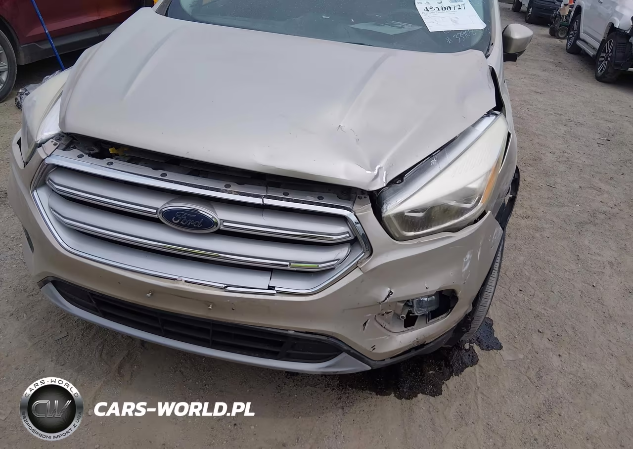 2018 Ford Escape Titanium VIN:1FMCU0J91JUA52628 - 6