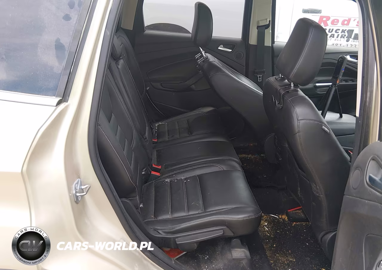2018 Ford Escape Titanium VIN:1FMCU0J91JUA52628 - 8