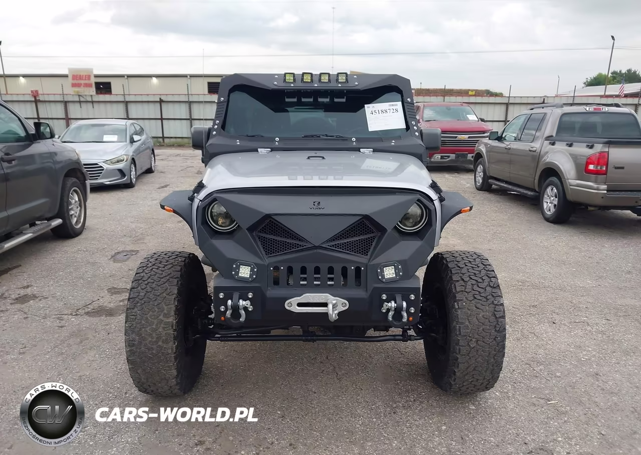 2017 Jeep Wrangler Unlimited Sport 4X4 VIN:1C4BJWDGXHL593070 - 12