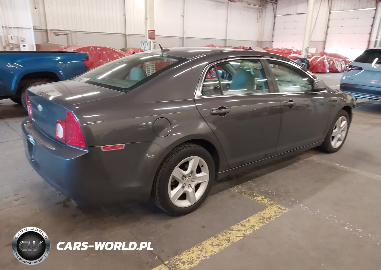 2011 Chevrolet Malibu Ls VIN:1G1ZB5E14BF168992 - 4